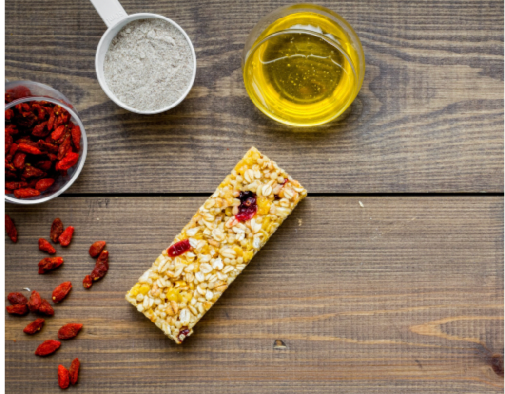 Peanut Butter Goji Granola Bars