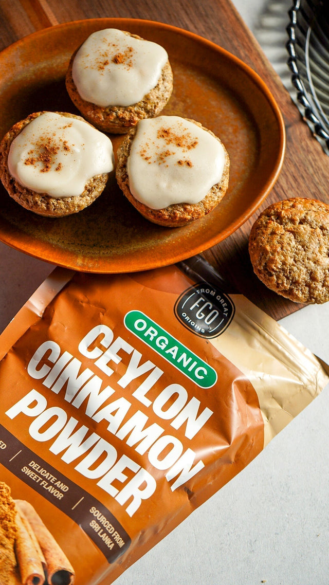 Cinnamon Roll Oatmeal Glazed Muffins